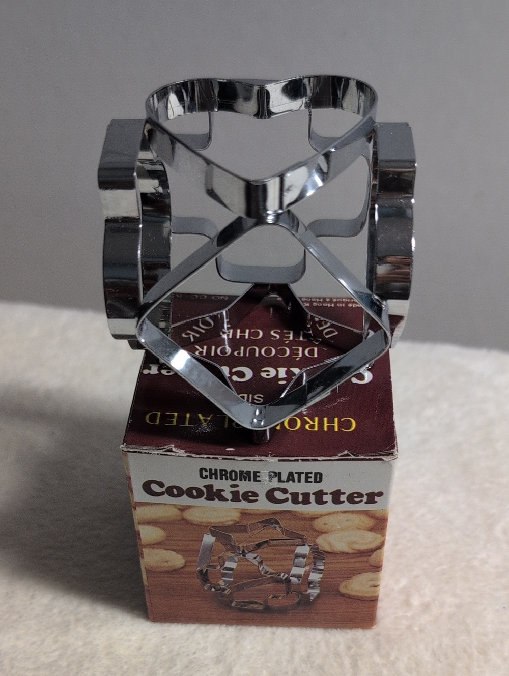 🌈5/$20🌈Bundle😍 Chrome Plated Heart & Square Cookie Cutter Set